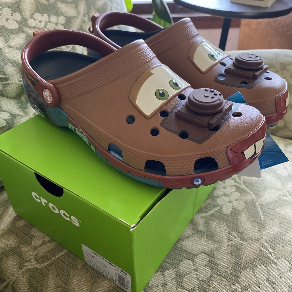 Crocs Cars Mater Classic Clog M7/W9